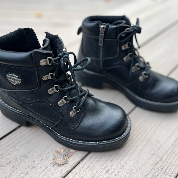 Women’s Harley Davidson Black Leather Riding Boots Sz 7 1/2 SIDE ZIP - Picture 2 of 11